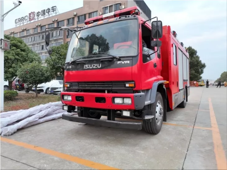 Top Chinese Fire Truck Manufacturer Comparison CSCTRUCK vs. Firerescuetruck